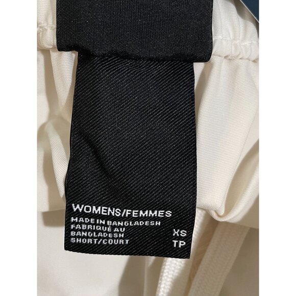 The North Face Womens Elastic Waist Shorts XS Beige - Picture 12 of 16